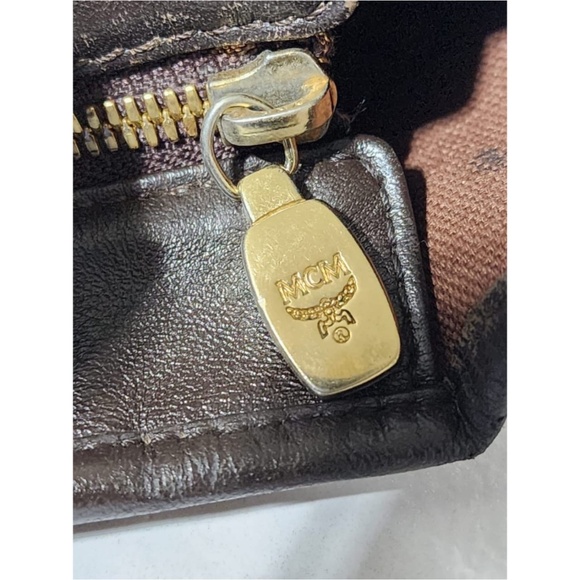 Authentic MCM  Visetos Dog Bone Shopper Tote Brown - Picture 6 of 15